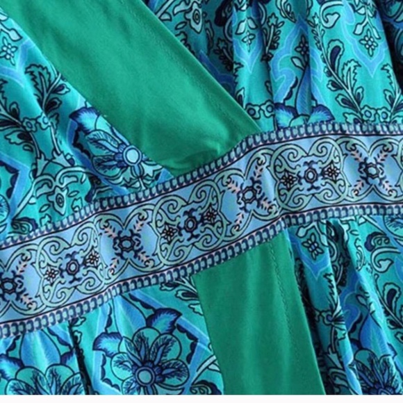 RESTOCKED! 5⭐️ BESTSELLER CARDIFF MIDI DRESS - Picture 7 of 8